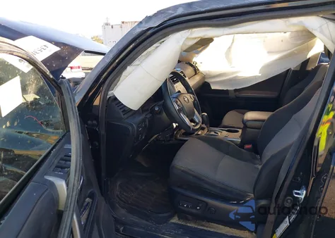 2021 Toyota 4Runner Sr5 from USA, damaged, VIN JTEMU5JR4M5930939